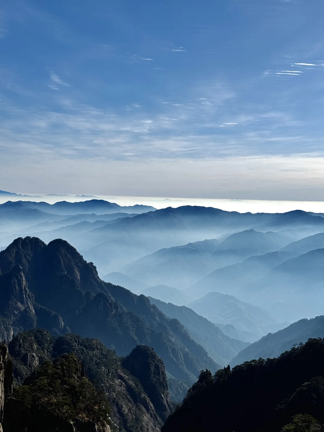 在黄山拍的美照别发朋友圈了