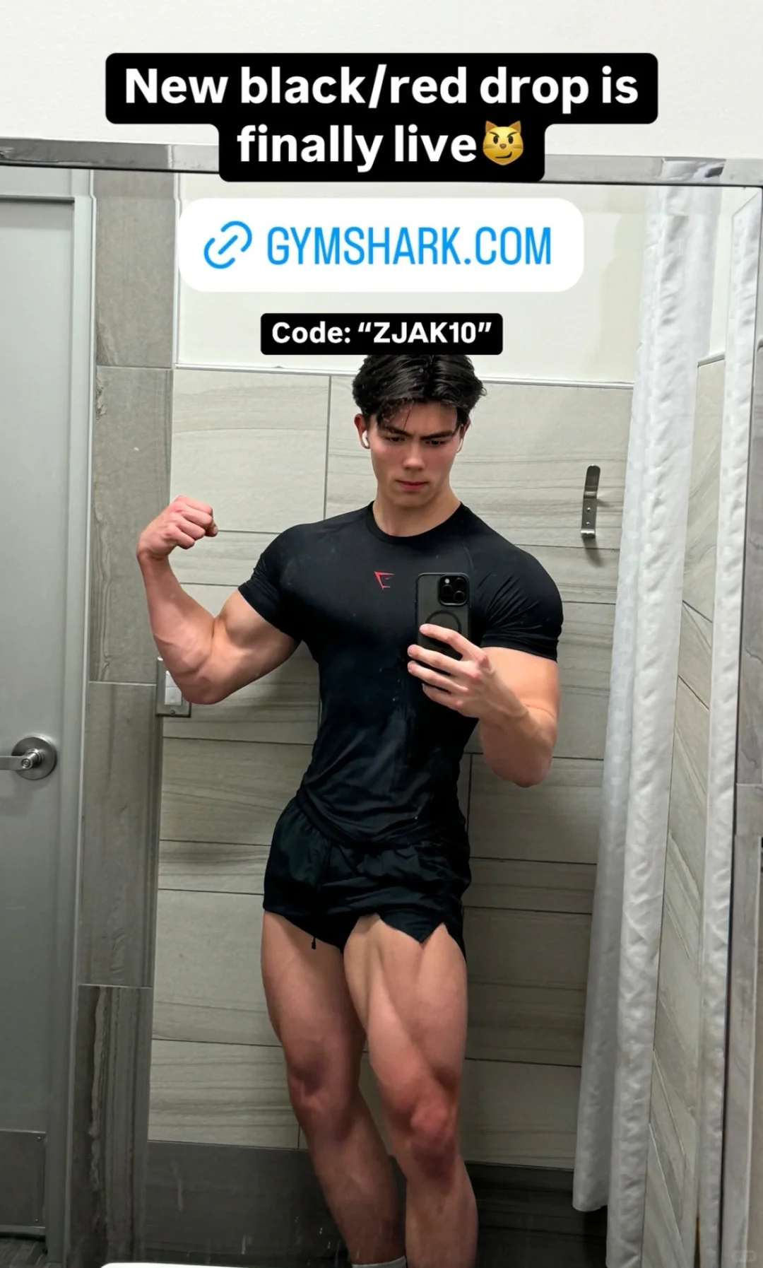 Gymshark：粉色就是力量??