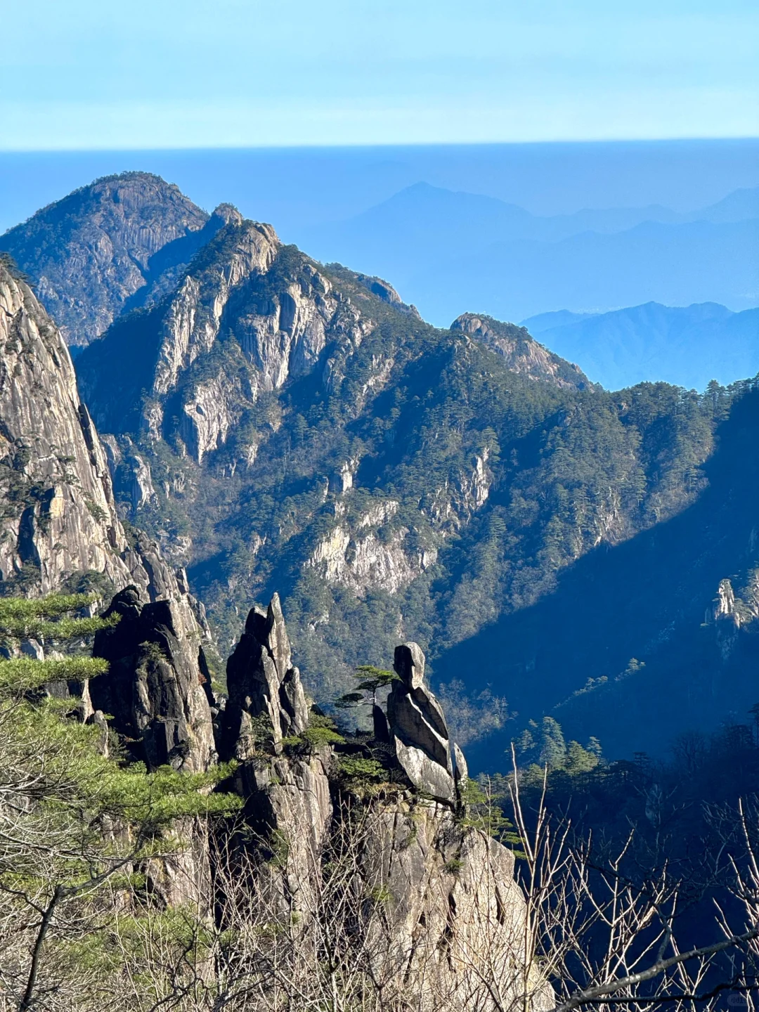 在黄山拍的美照别发朋友圈了