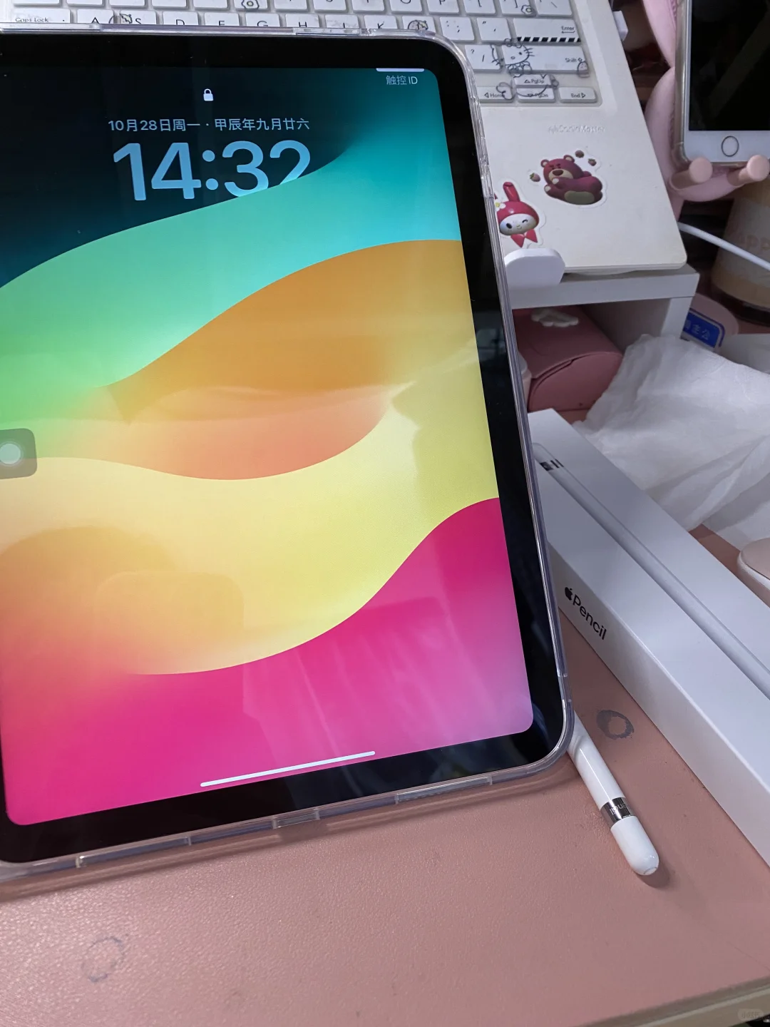 是谁2025还买ipad10，是我！请用壁纸砸死我～