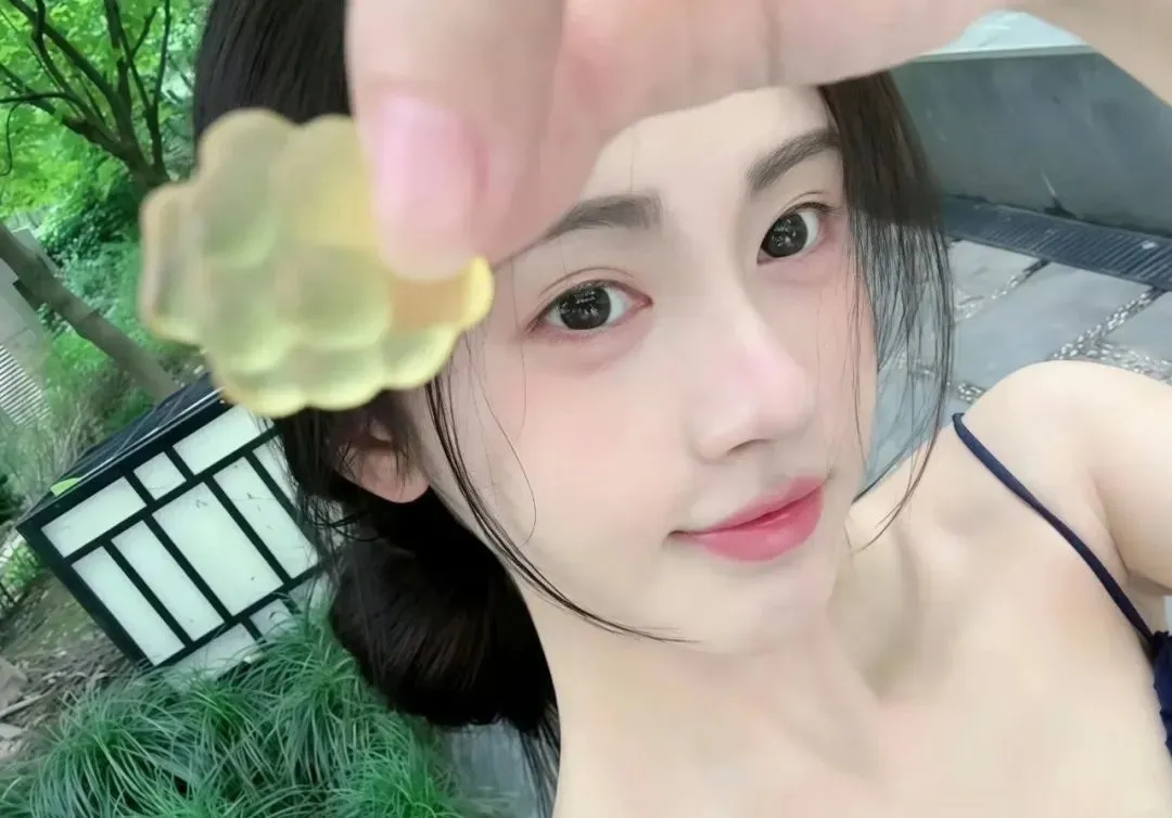 壁纸║鞠婧祎绝美·平板壁纸～