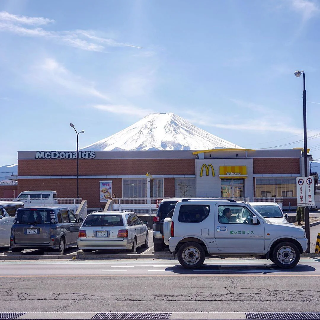 约上想见的人一起去富士山