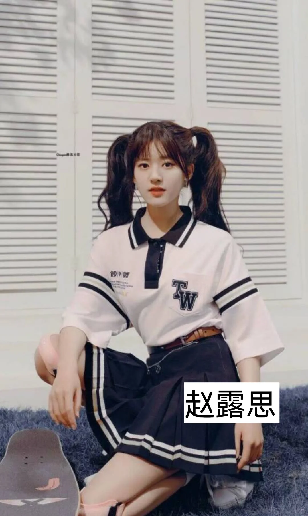 女明星穿校服，你更喜欢谁