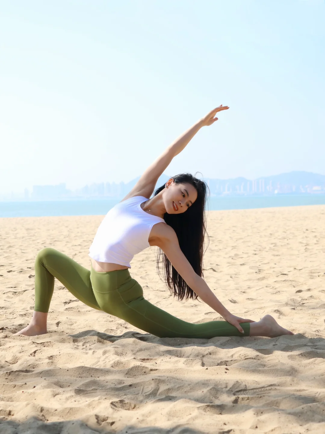 Yoga｜在海边，感受自由的风