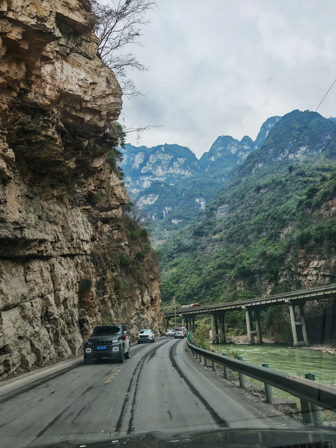 撩国道，一路繁花