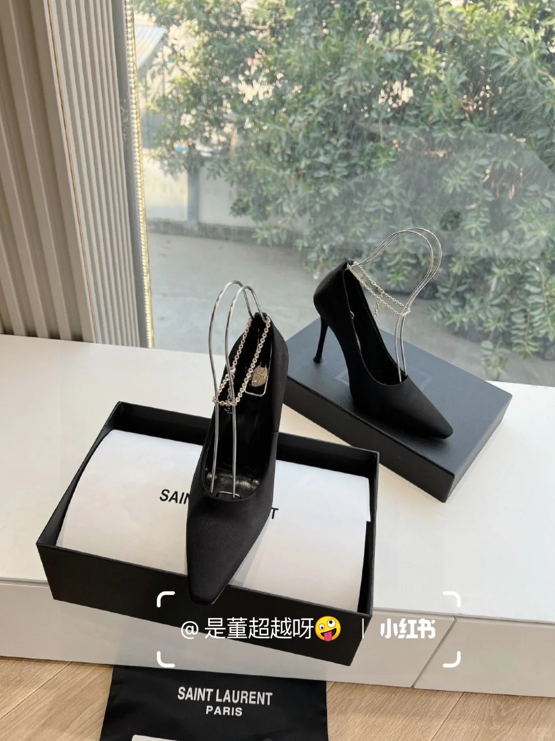 跟着Rose真的也太会穿❤️YSl*尖头高跟鞋