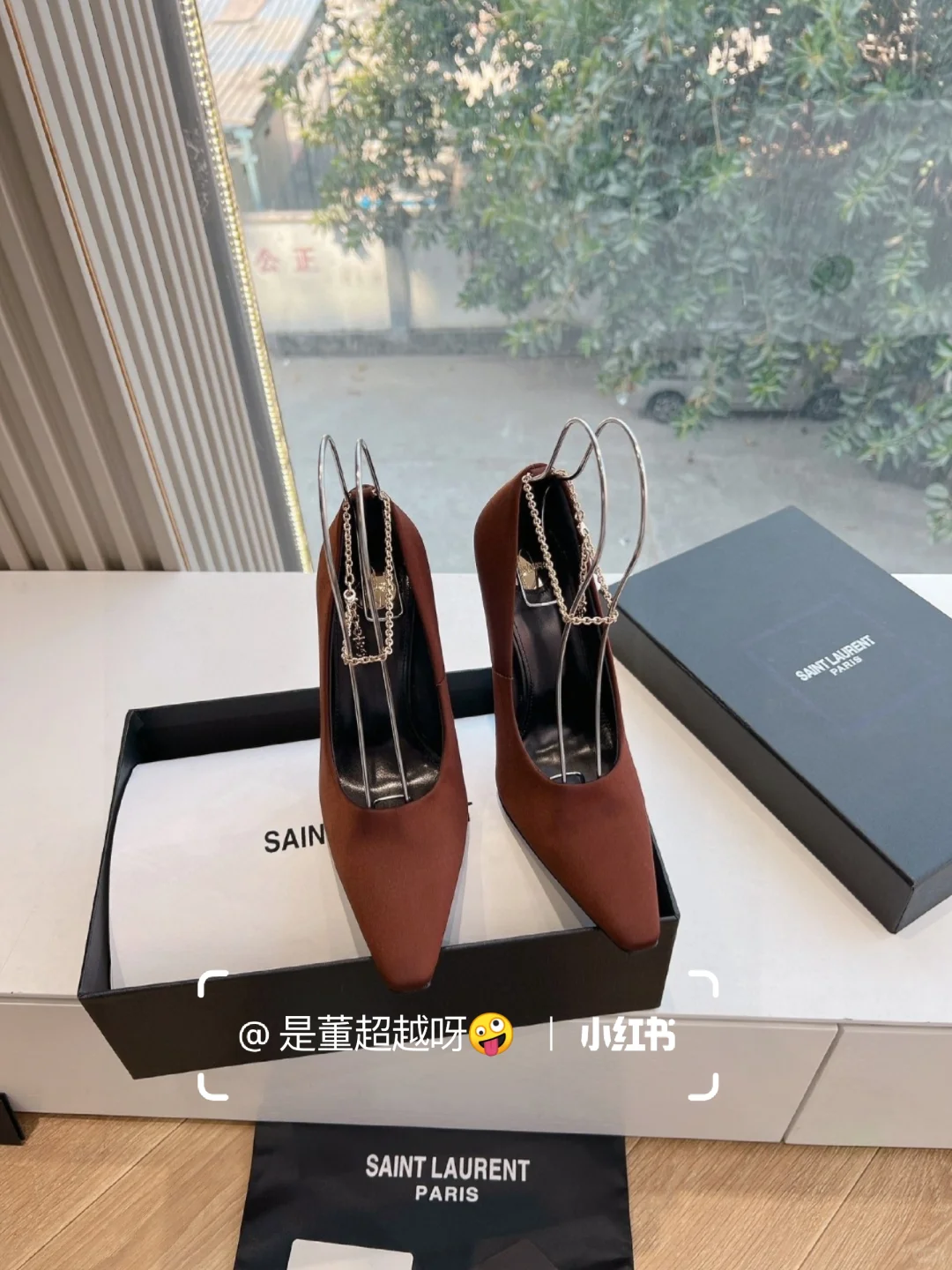 跟着Rose真的也太会穿❤️YSl*尖头高跟鞋