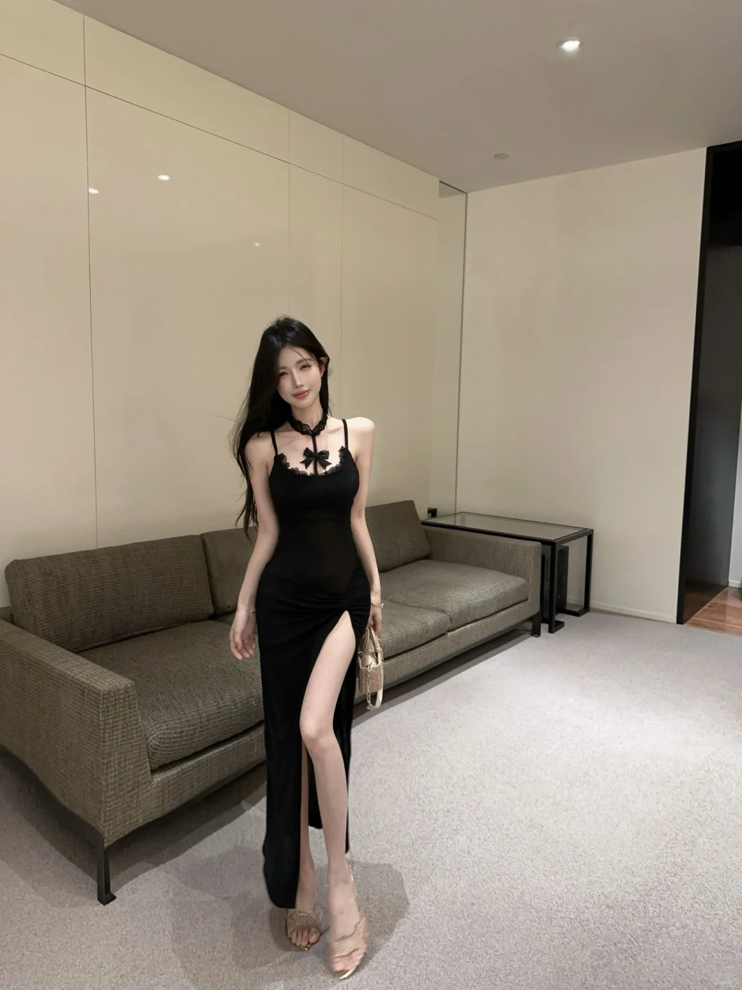 🖤辣妹必备！性感黑色吊带裙👗