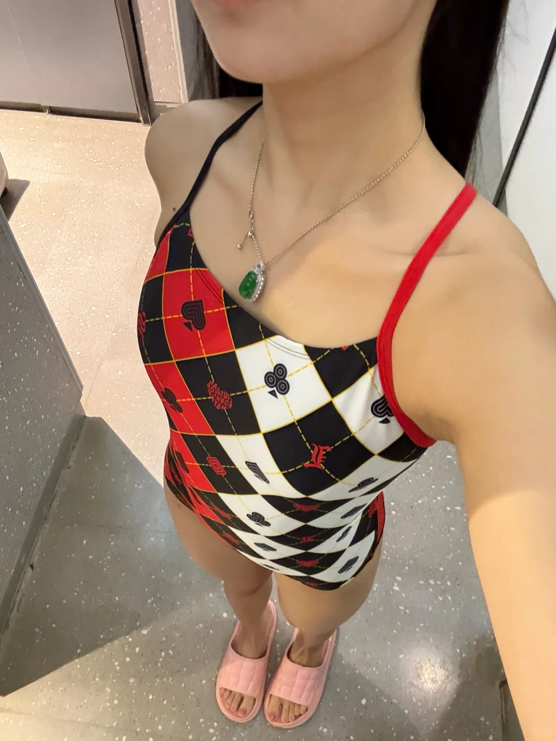 今日泳衣👙魔女的衣服～