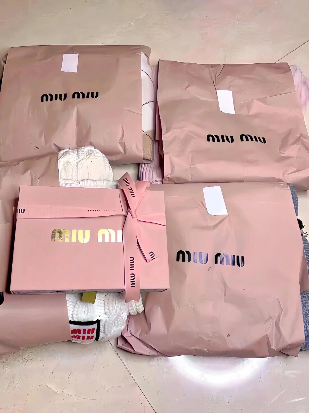 一家专做miumiu宝藏店铺✨马上入10套