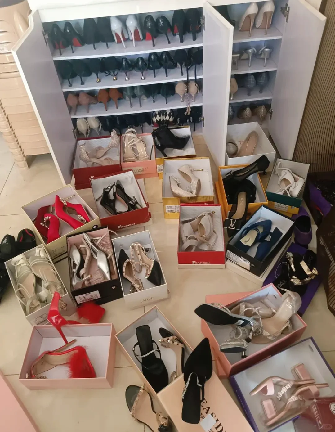 高跟鞋成山👠