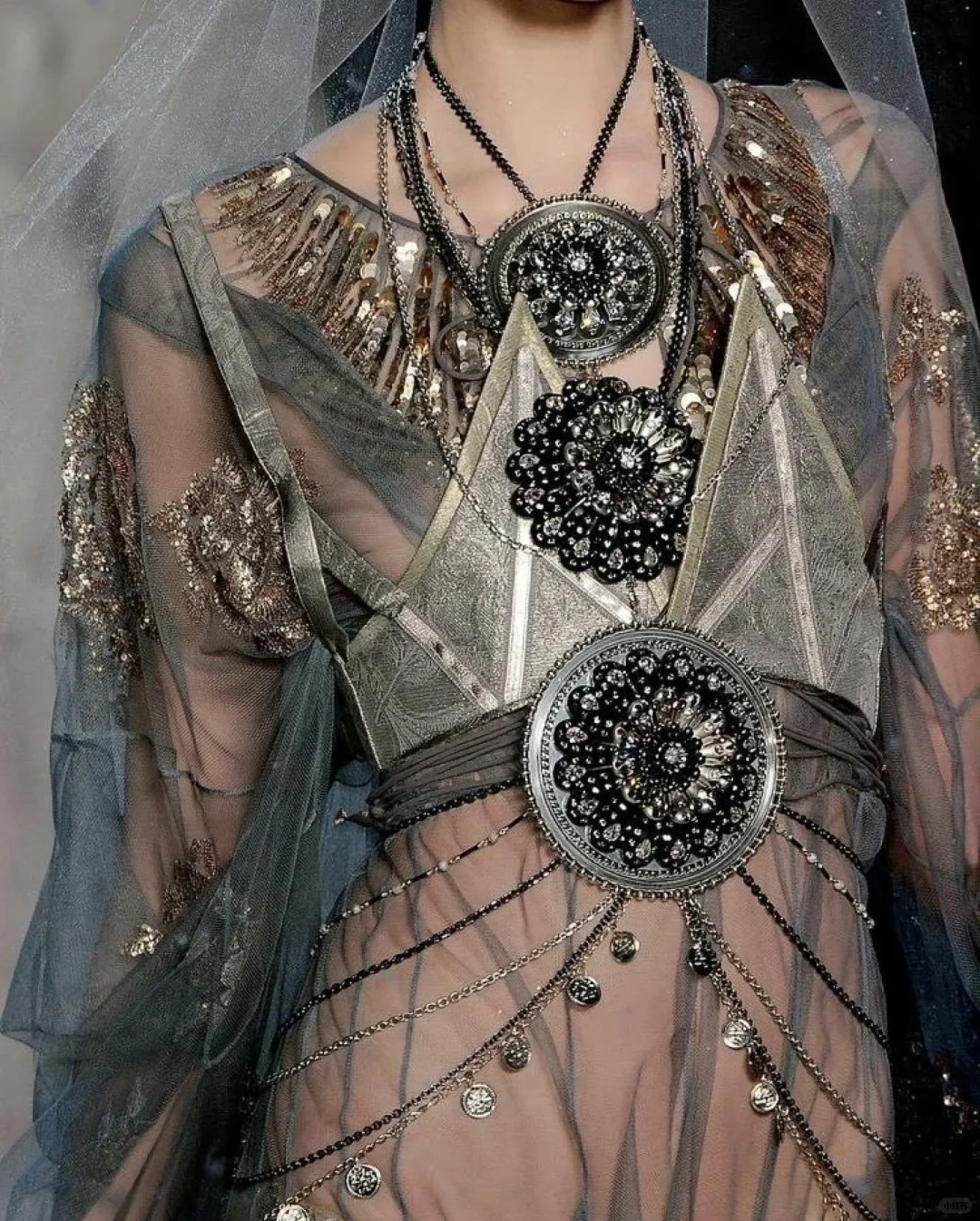 鬼魅新娘?✨John Galliano Fall 2009