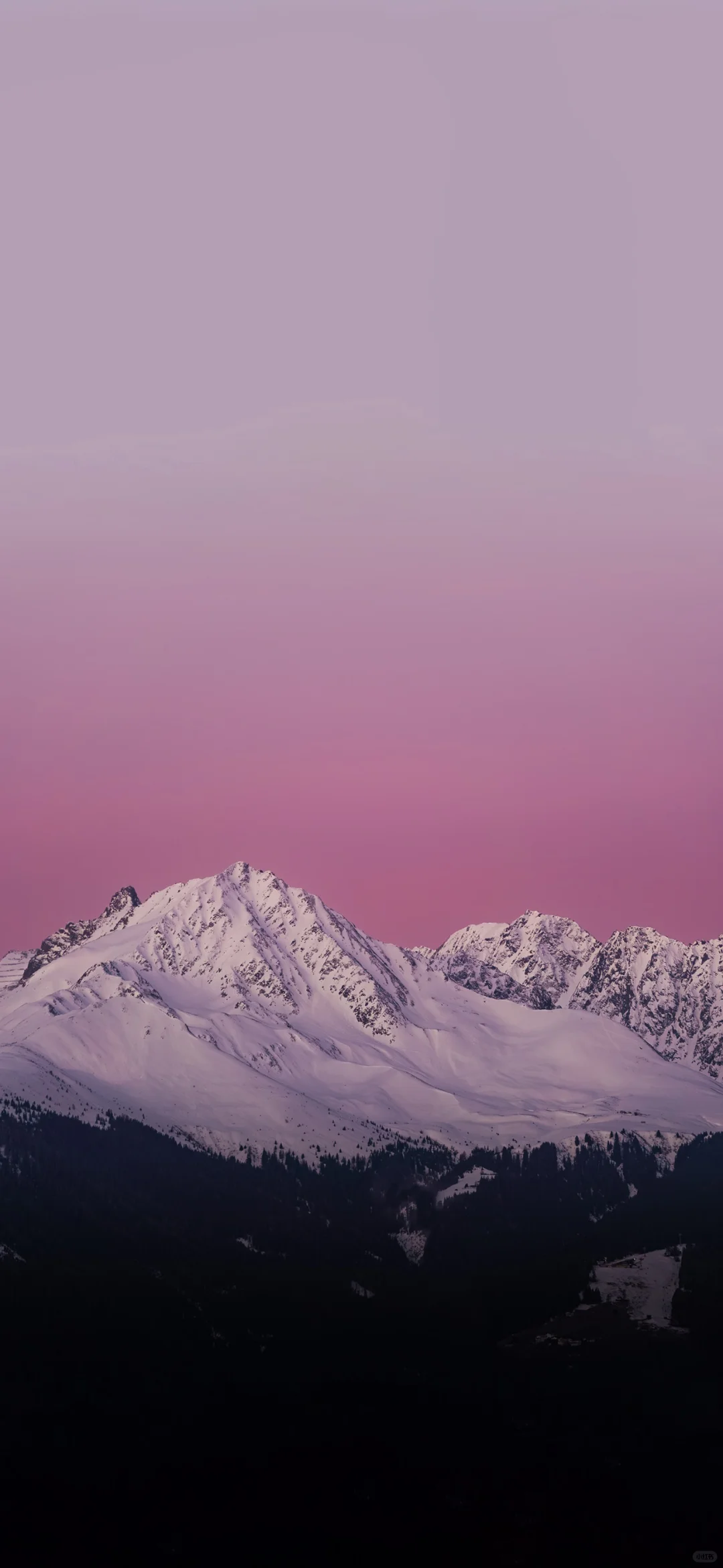 超美的雪山锁屏壁纸