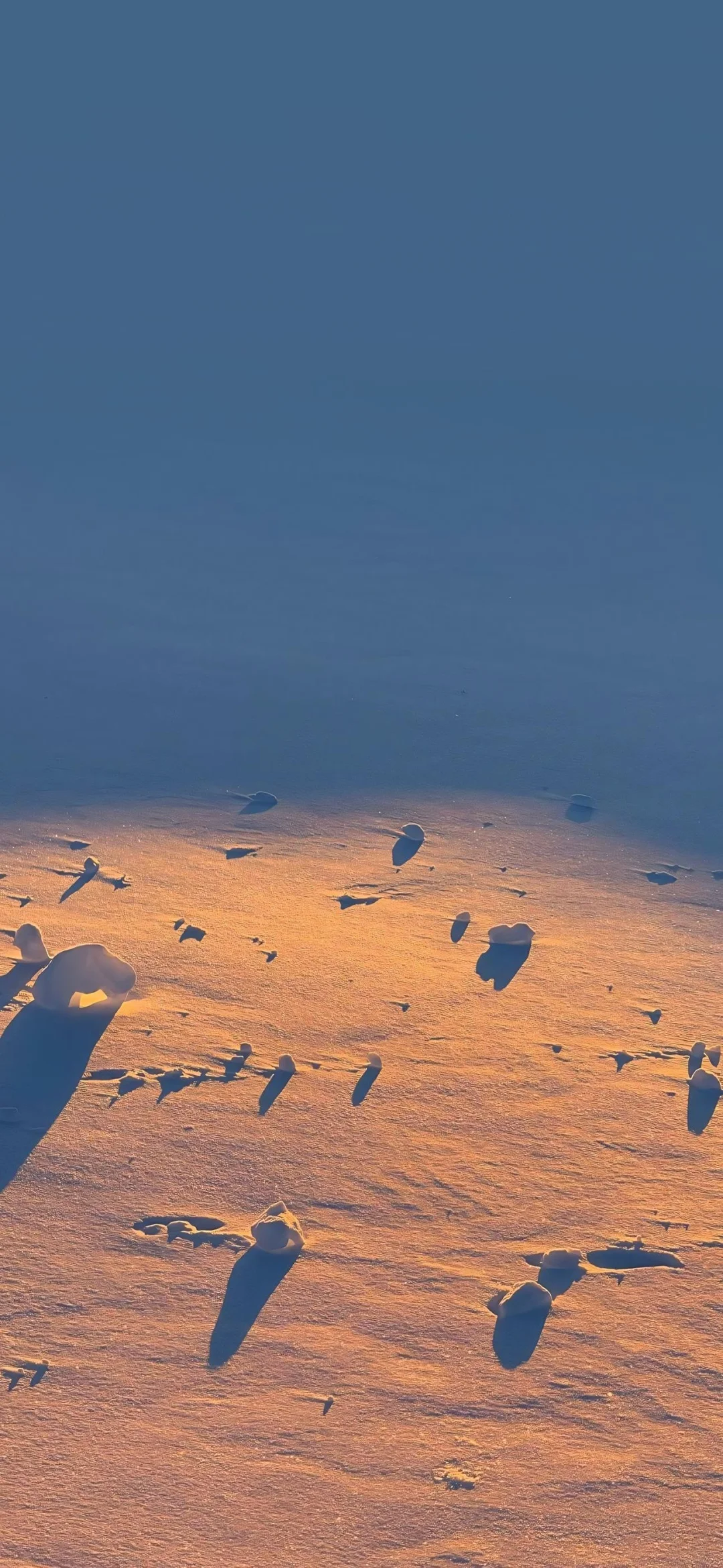 超美的雪山锁屏壁纸