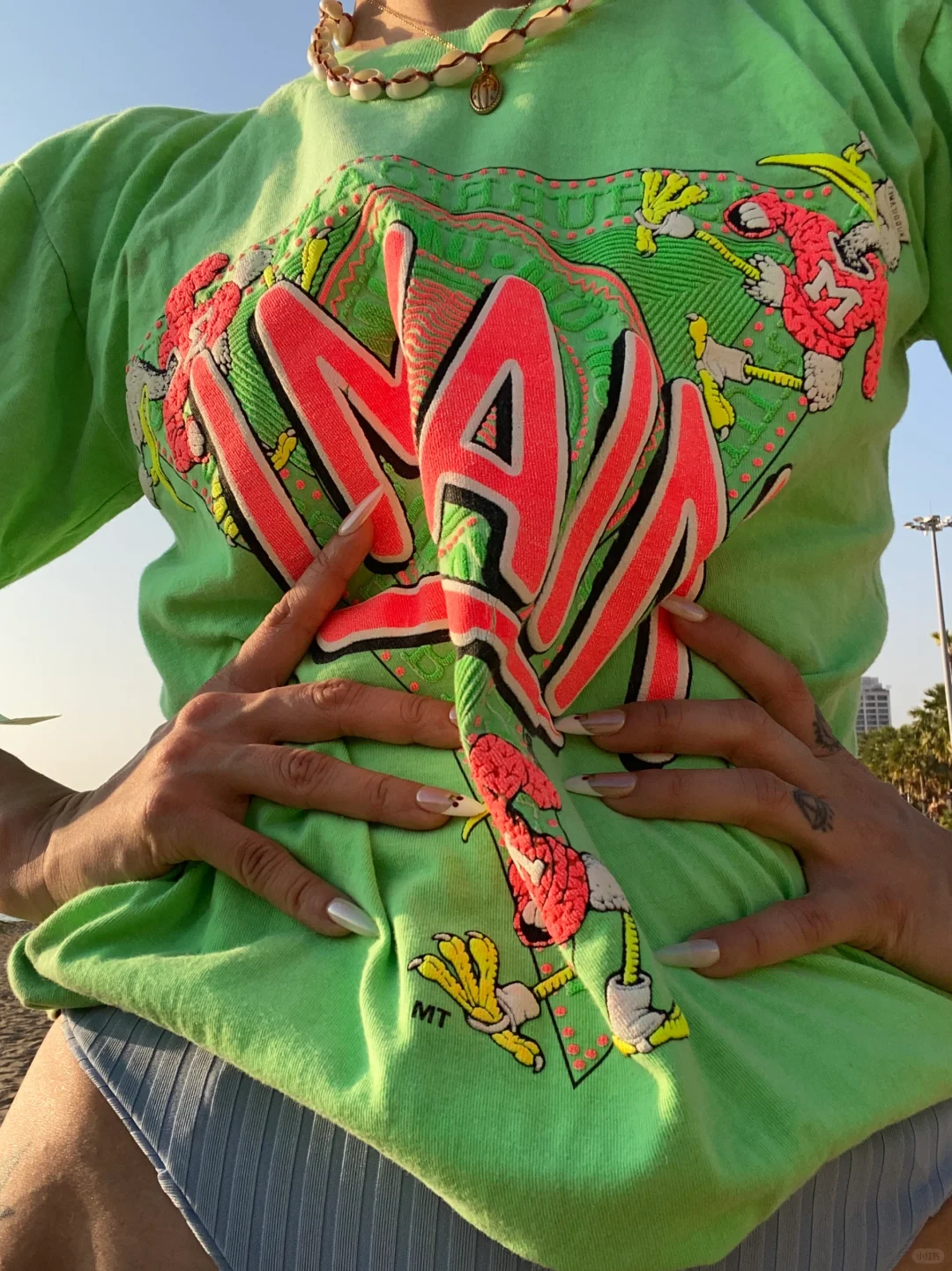 miami shirt🩲👒🦑🪸🏄🏽‍♀️🧩🏝️