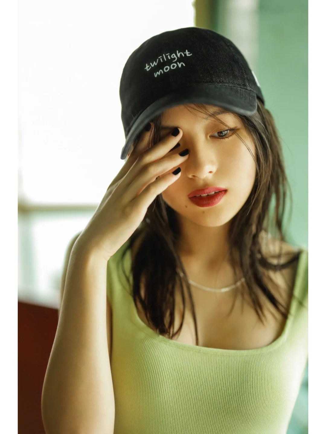 出生于中国的美少女出口夏希将发行首本写真