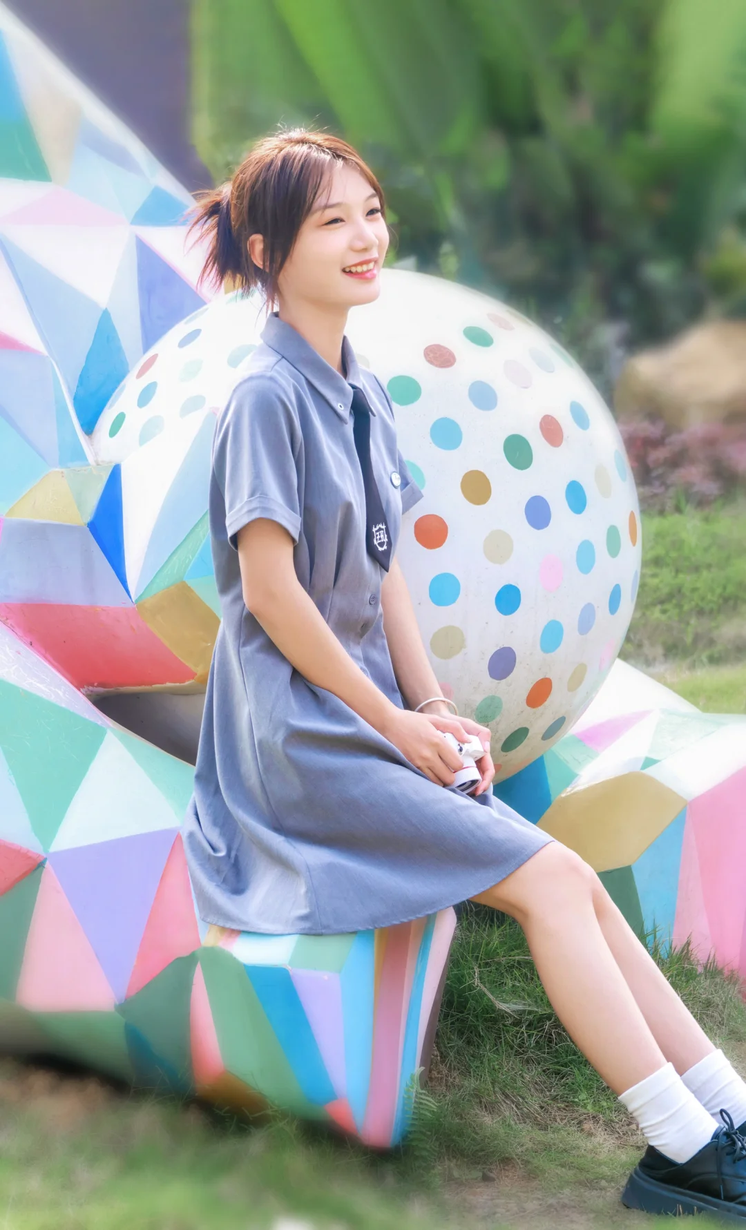 笑得好甜的女孩子