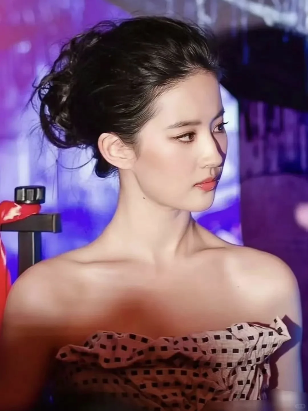 今天也是被刘亦菲美貌治愈的一天~