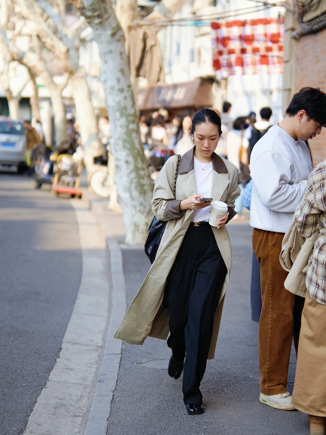 上海街拍｜早春时髦女生穿搭