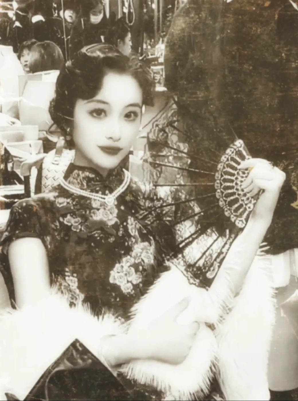 疑似民国某女明星旧照