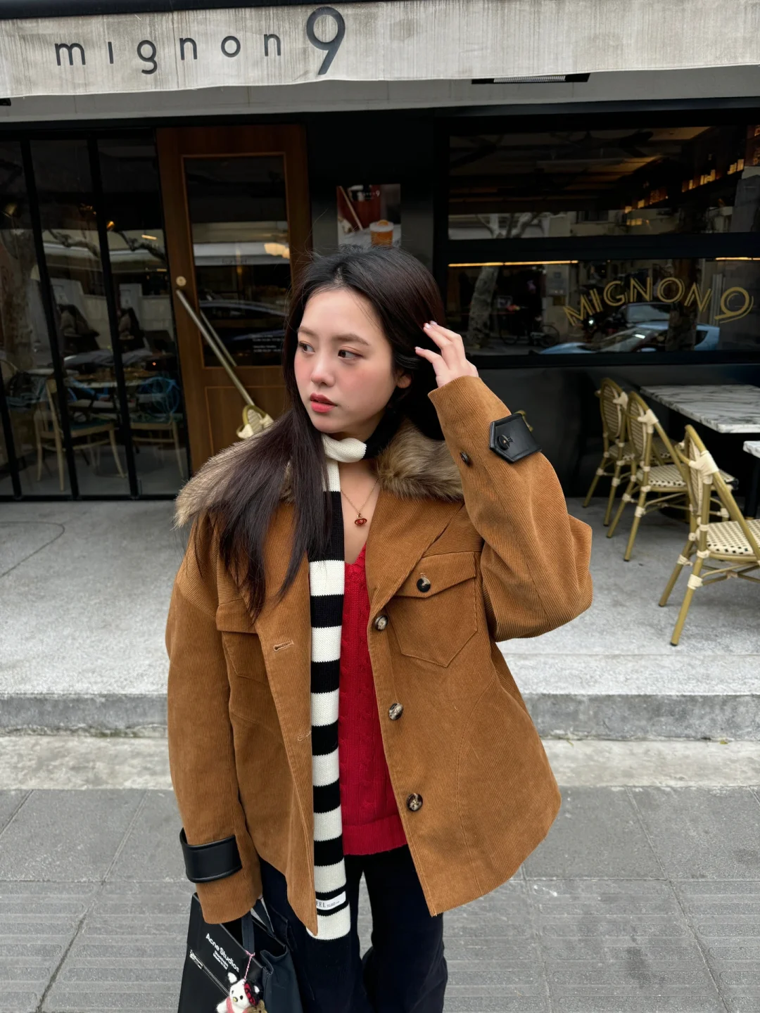 右滑看高智女变低智女