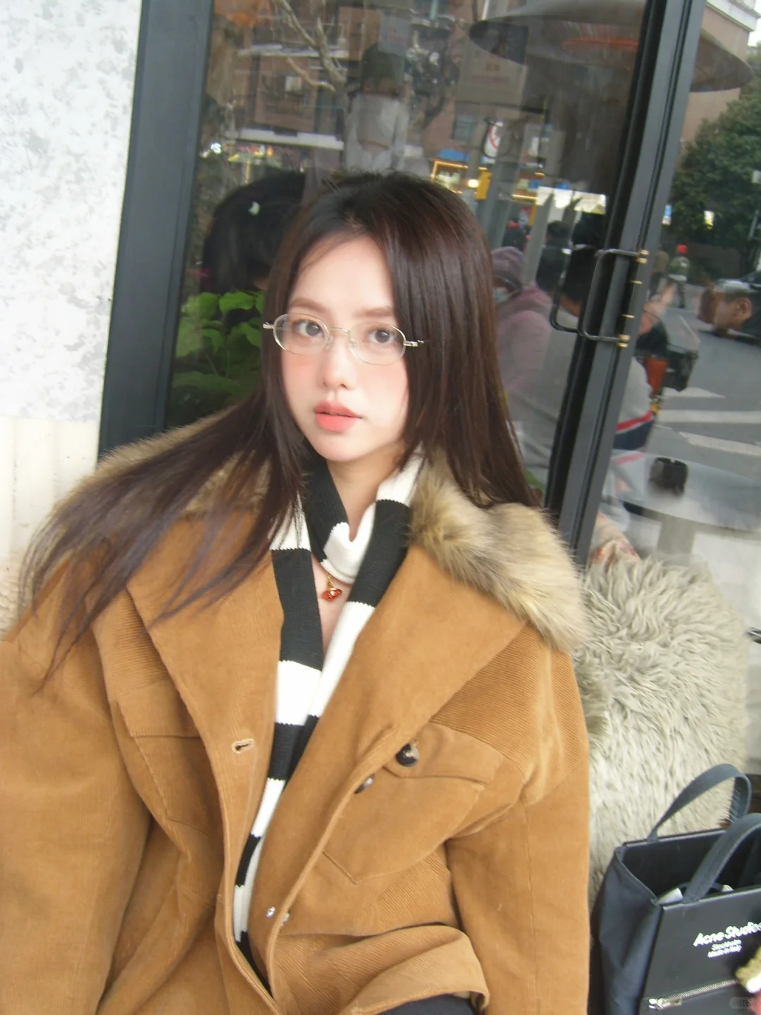 右滑看高智女变低智女