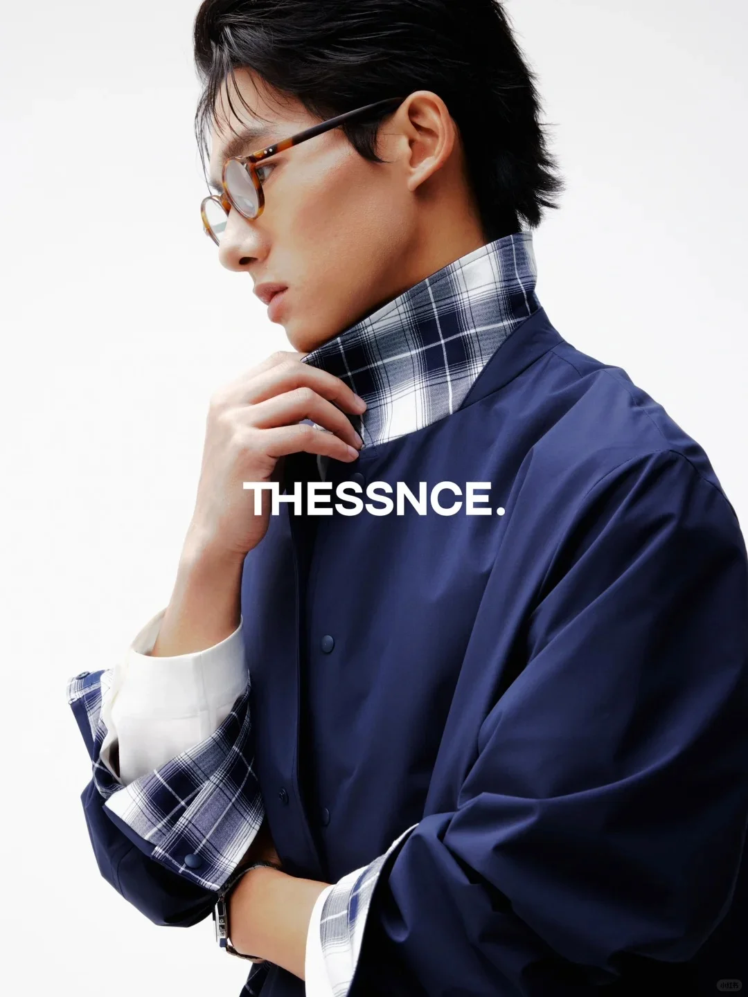 ?被拍了下THESSNCE