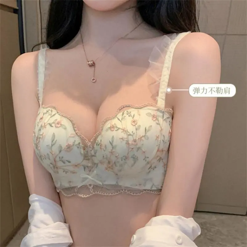 蕾丝内衣女小胸聚拢上托美背性感胸罩br