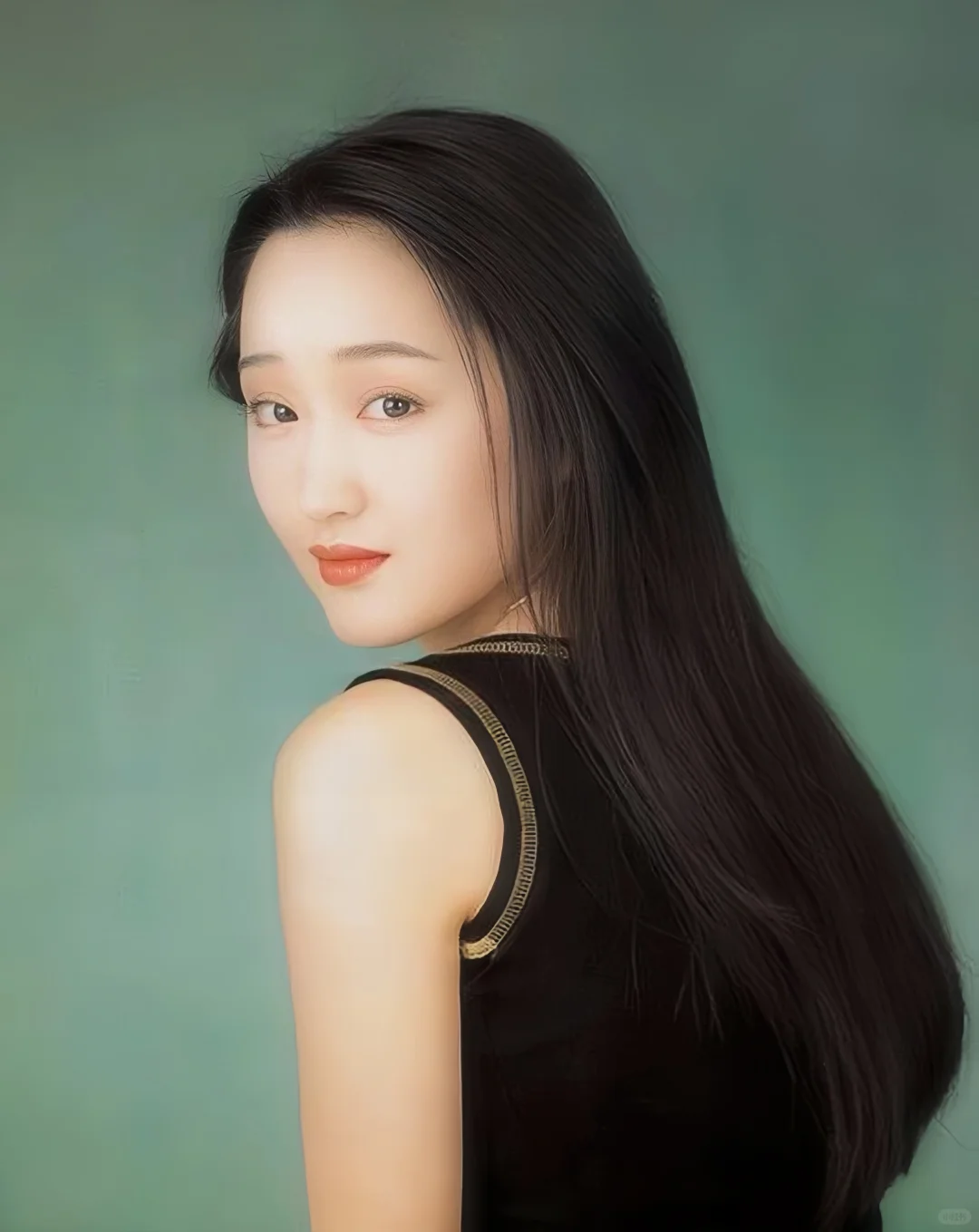 玉女杨钰莹的青涩照，惊艳时光