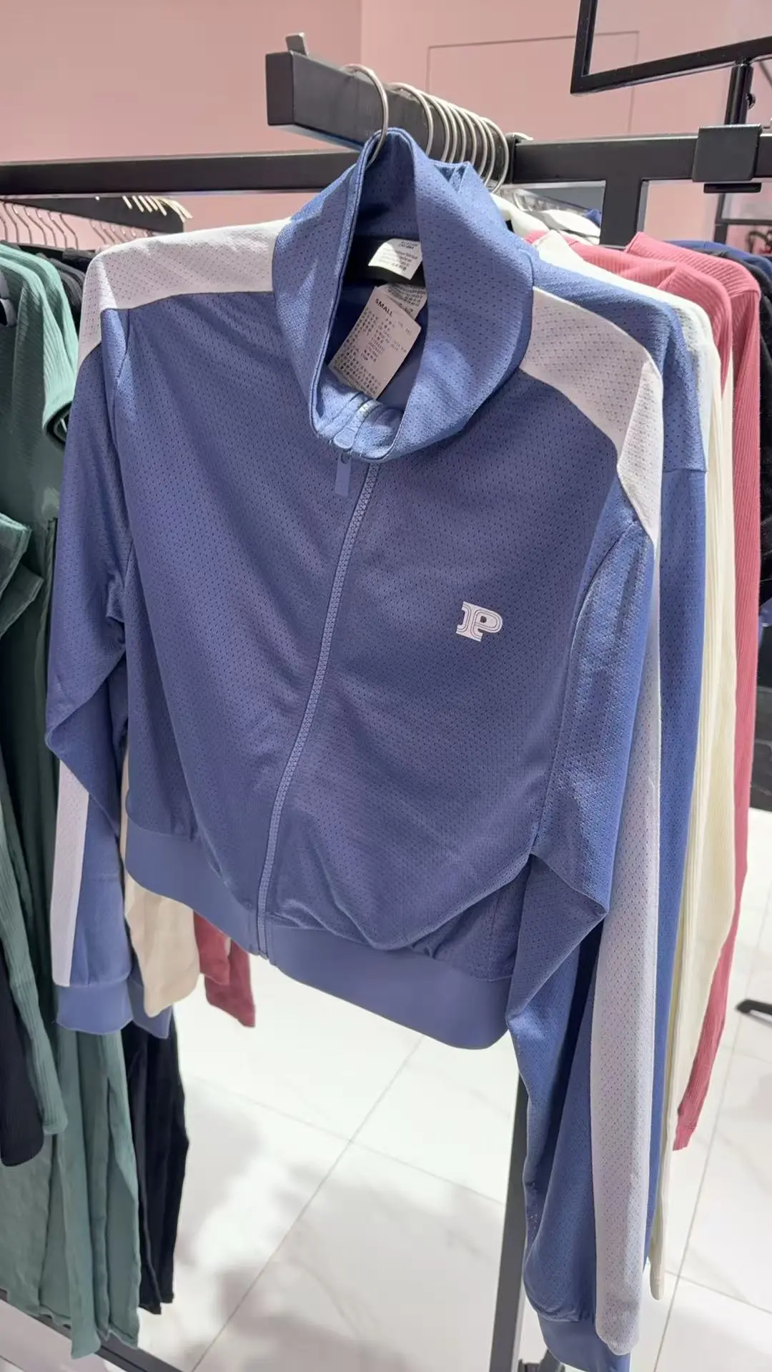 维密衣服折扣58一件