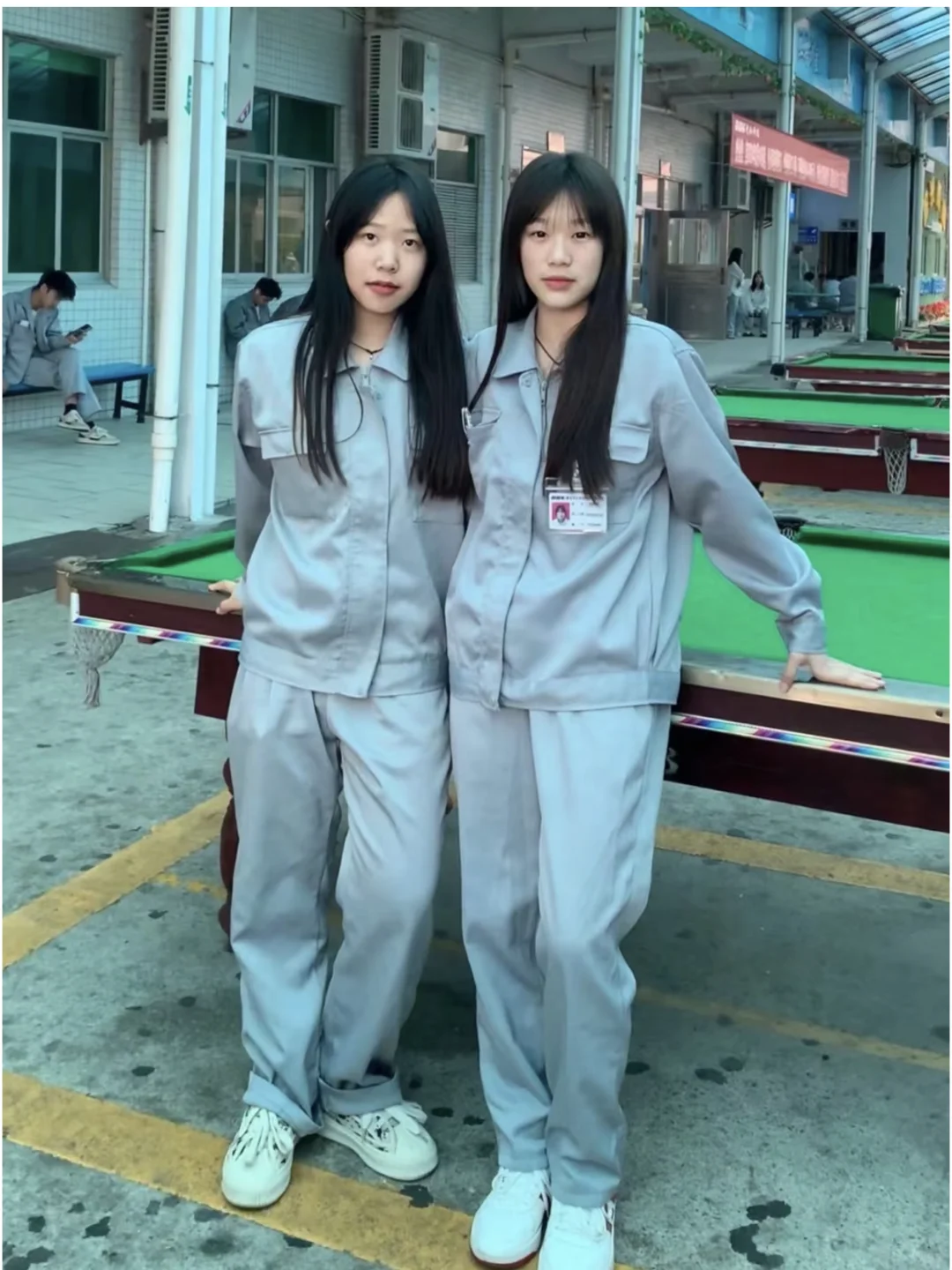 厂里真这种美女吗