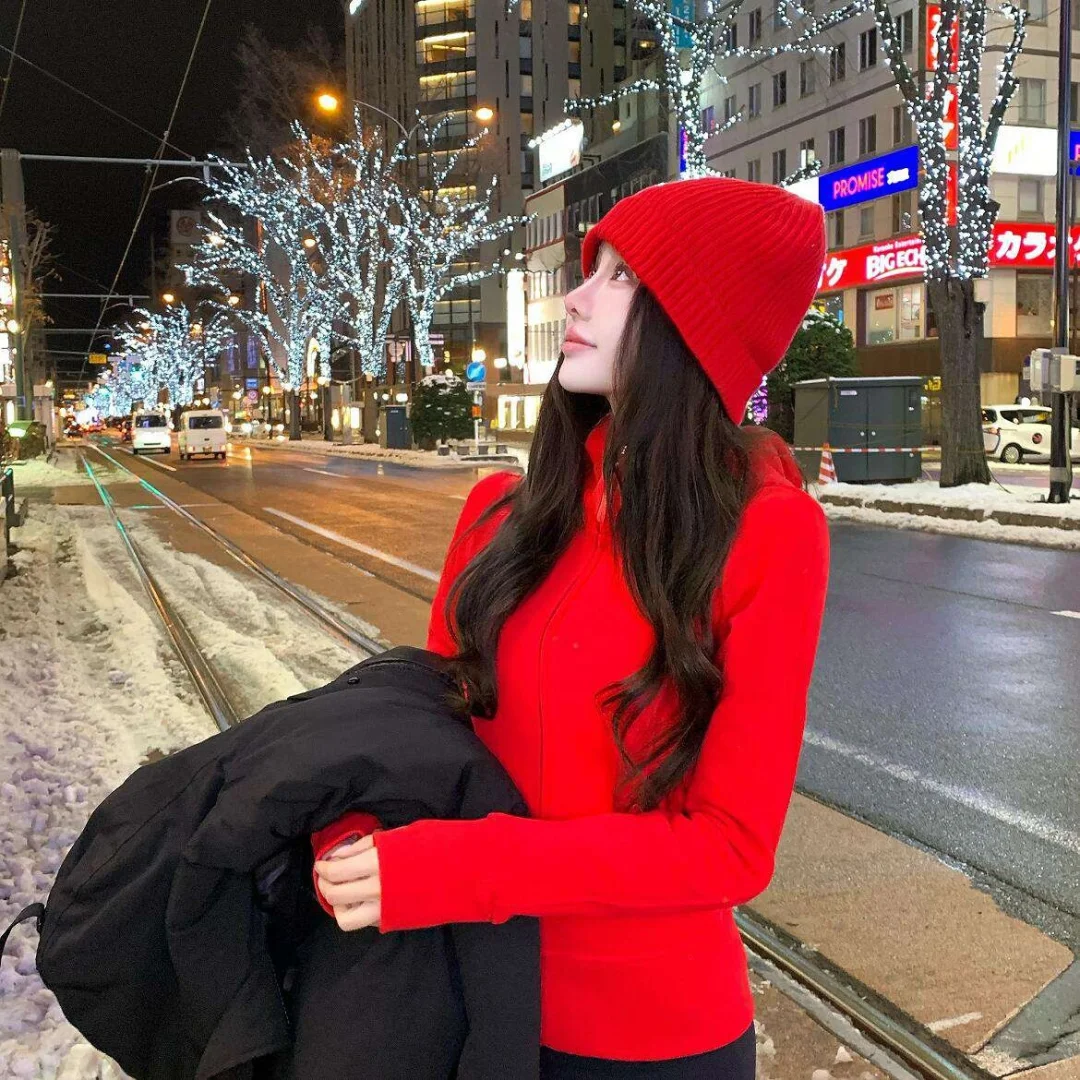 性感成熟多金气质女生头像