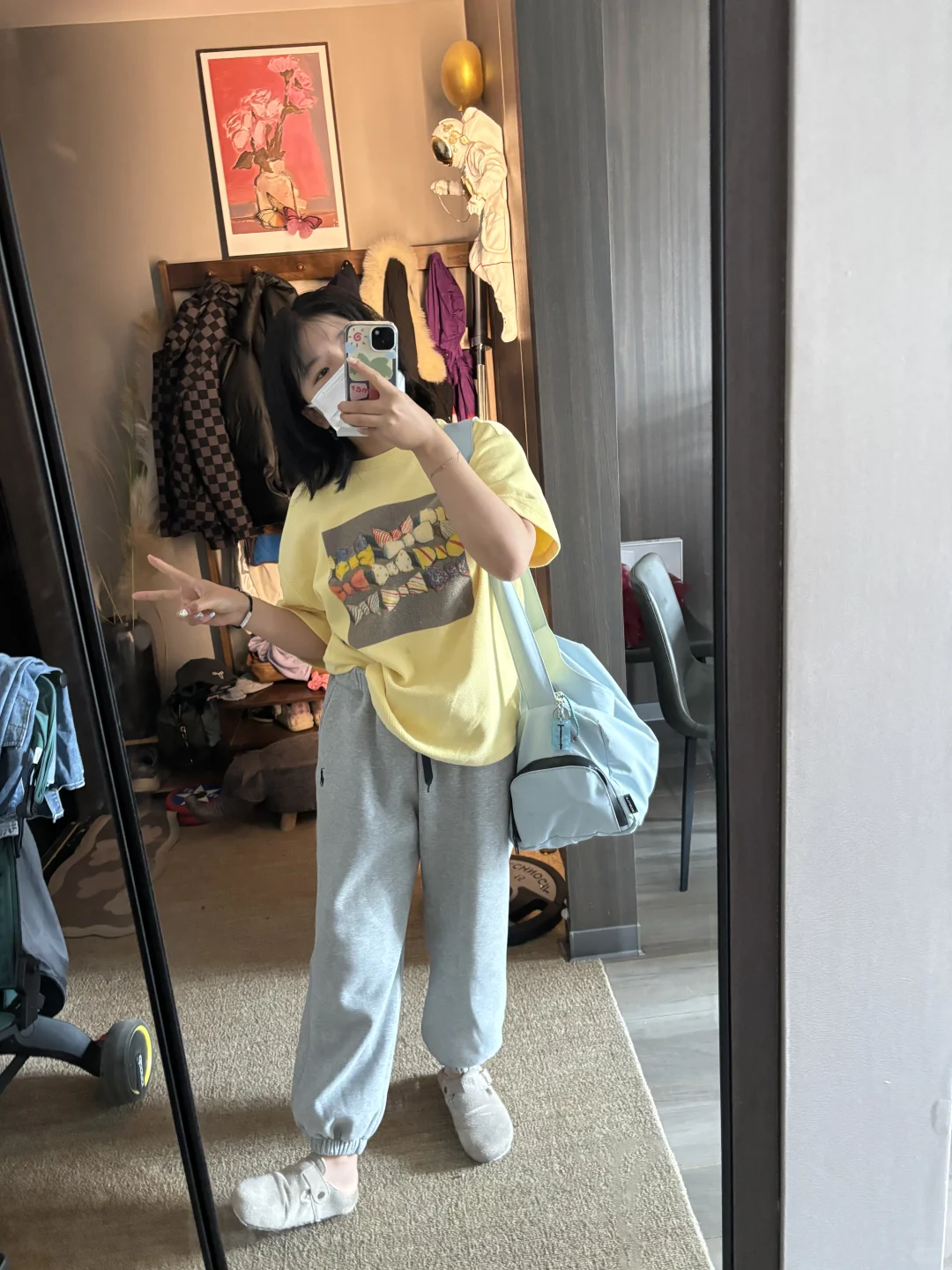 ！！！谁去游泳会把泳衣