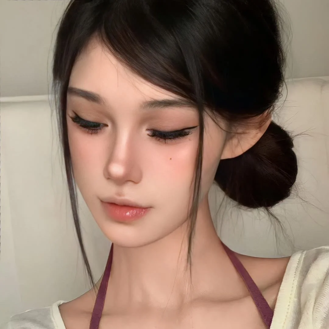 性感成熟多金气质女生头像
