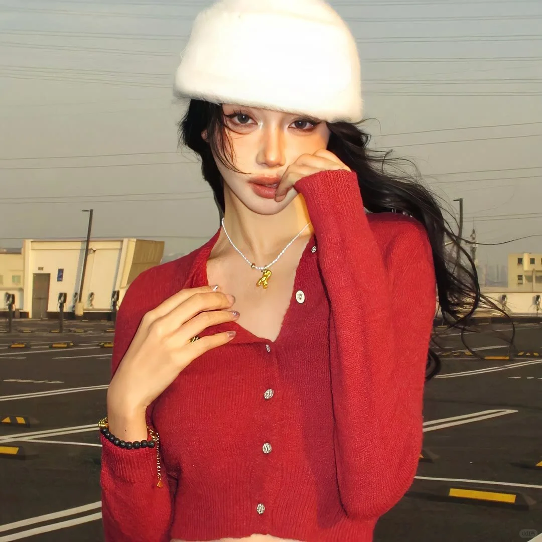 性感成熟多金气质女生头像?