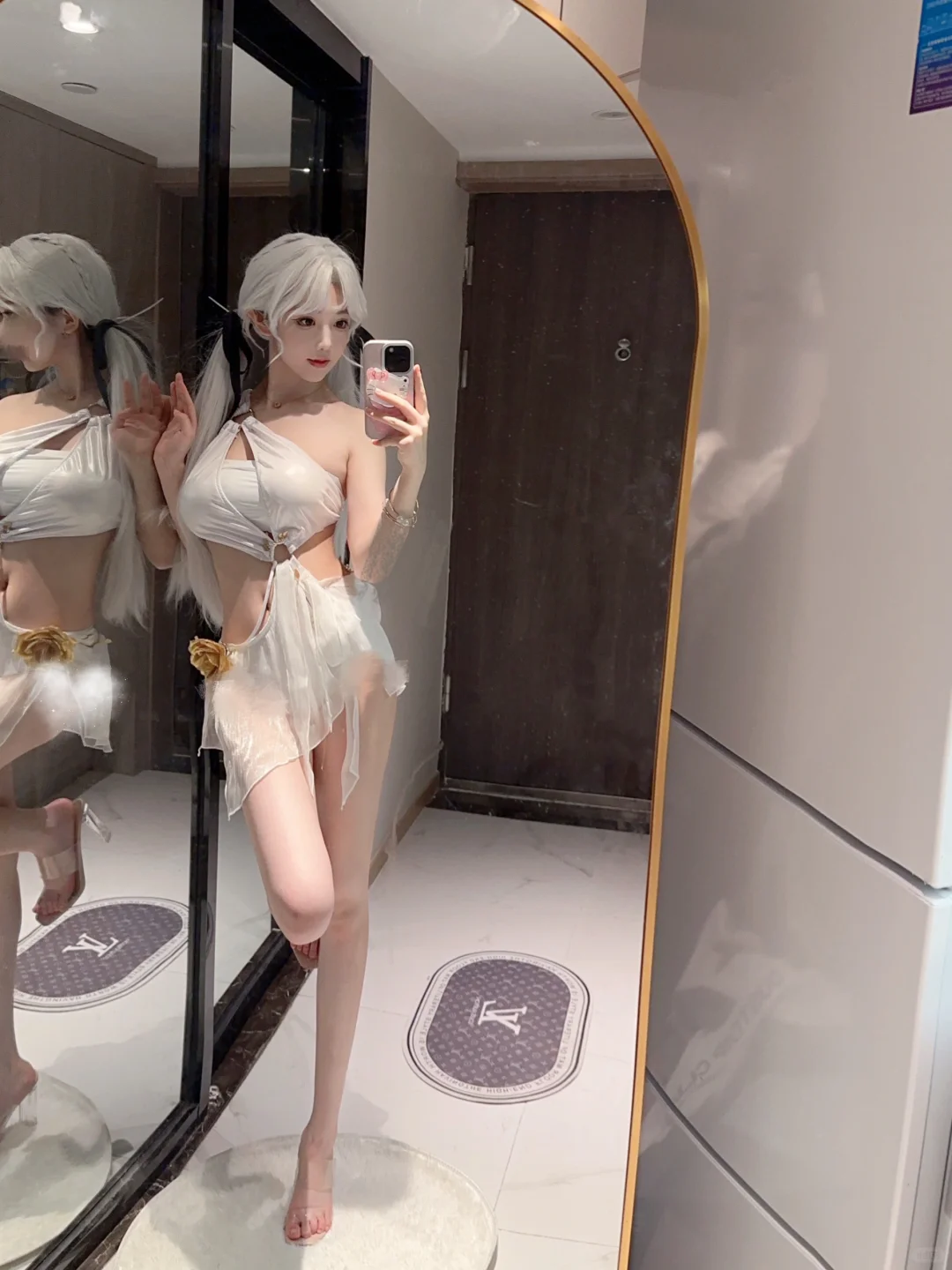 季莹莹泳装