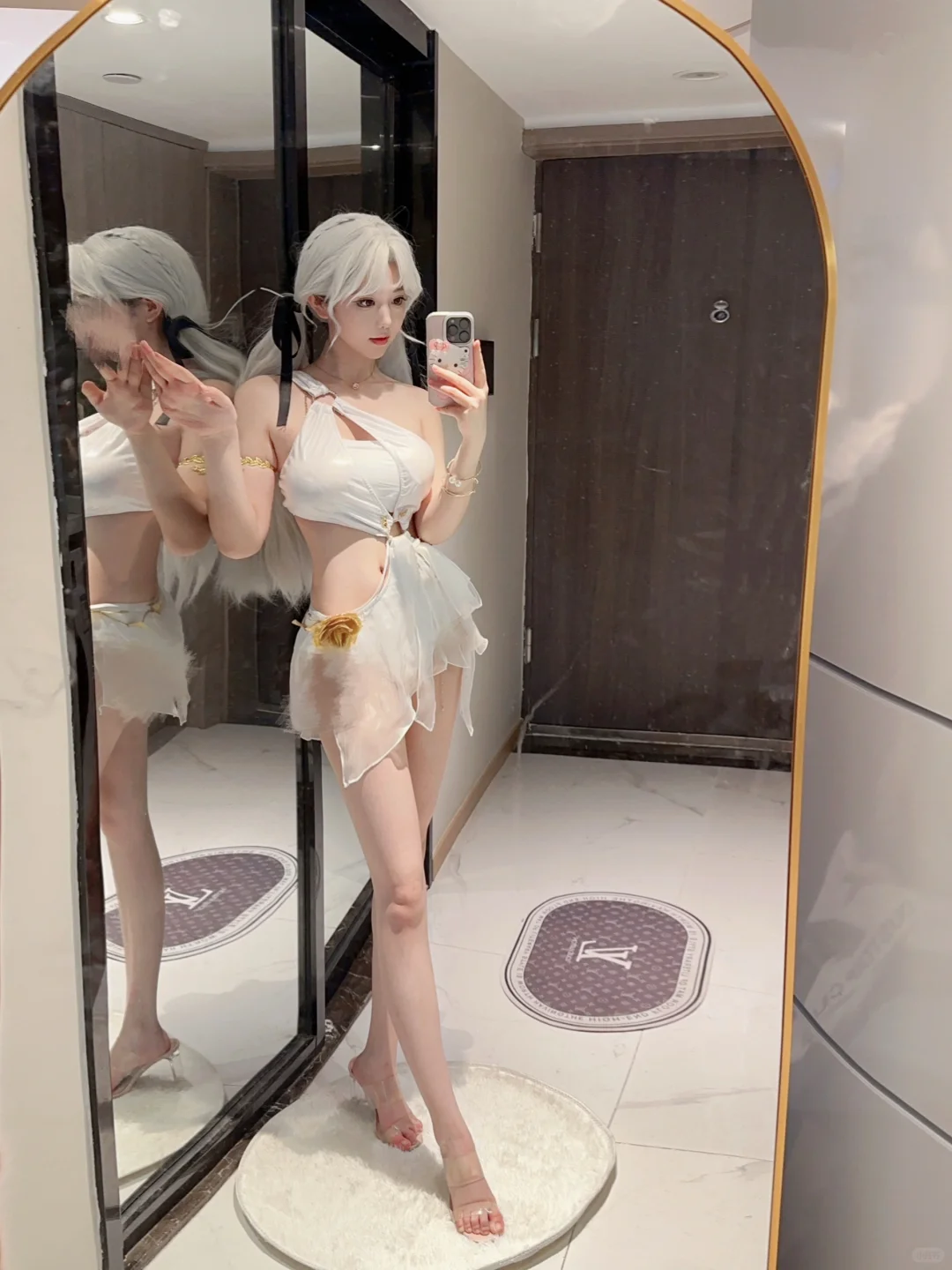 季莹莹泳装