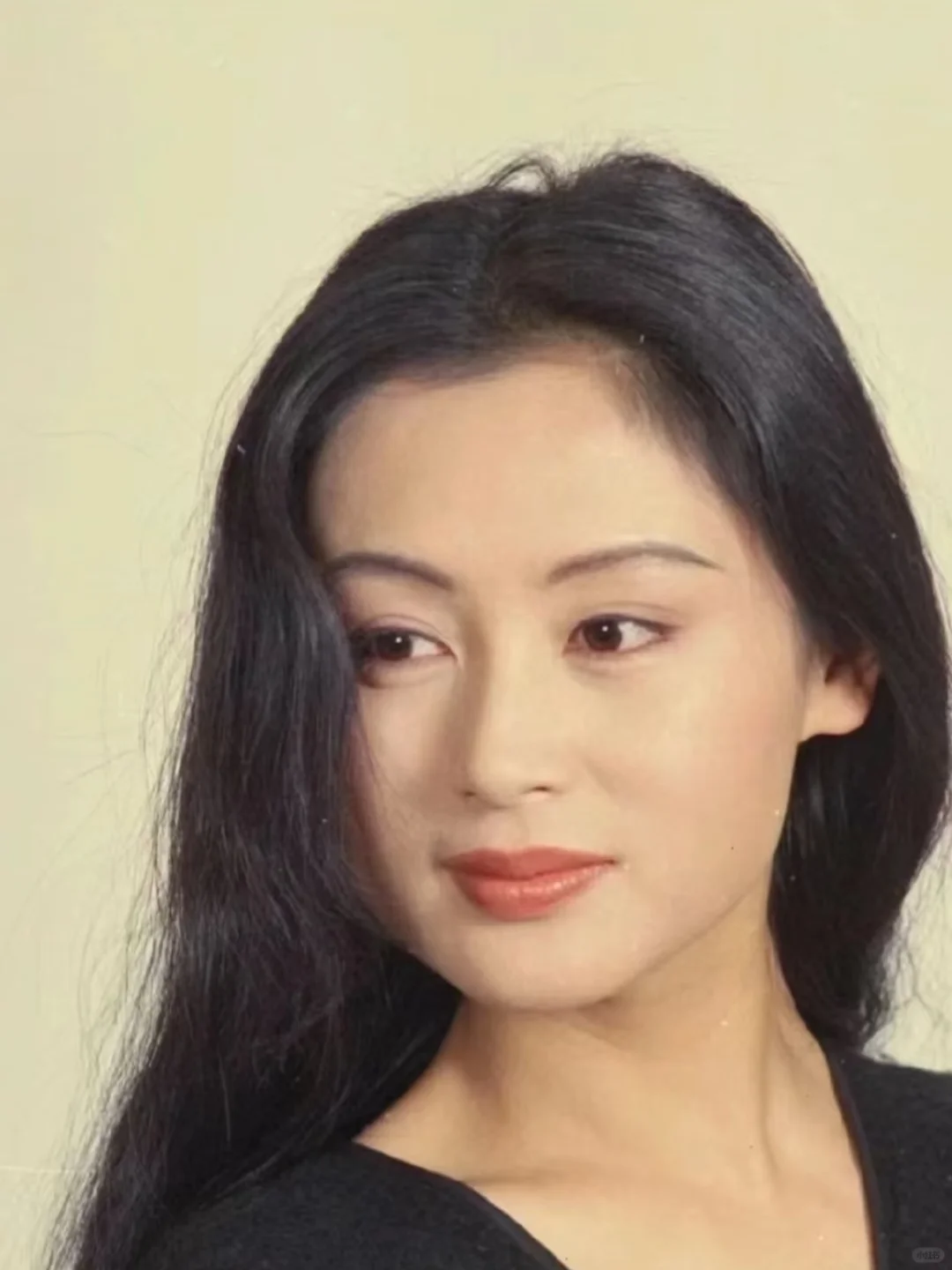 素眼红唇是中式美人的大招
