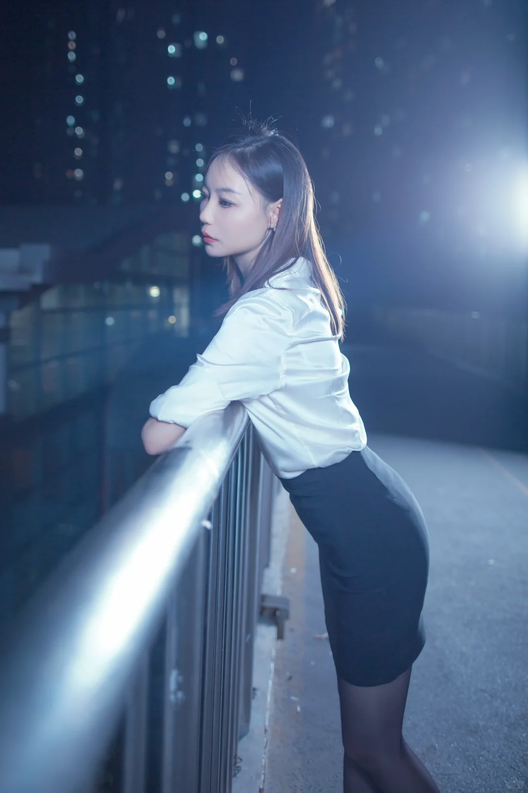 40岁失业女白领流落街头