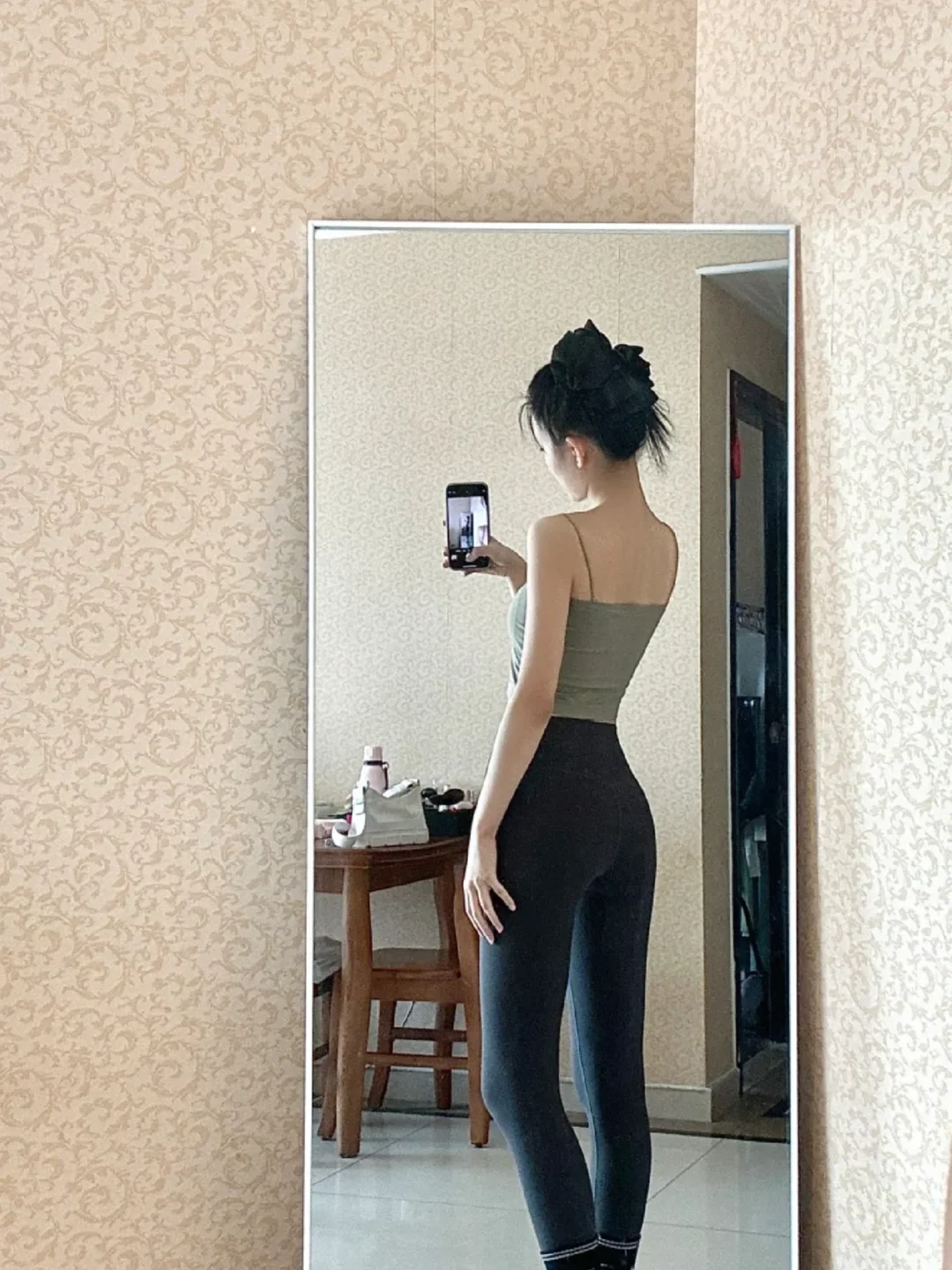 30岁以后，漂亮的尽头一定是少吃和瑜伽