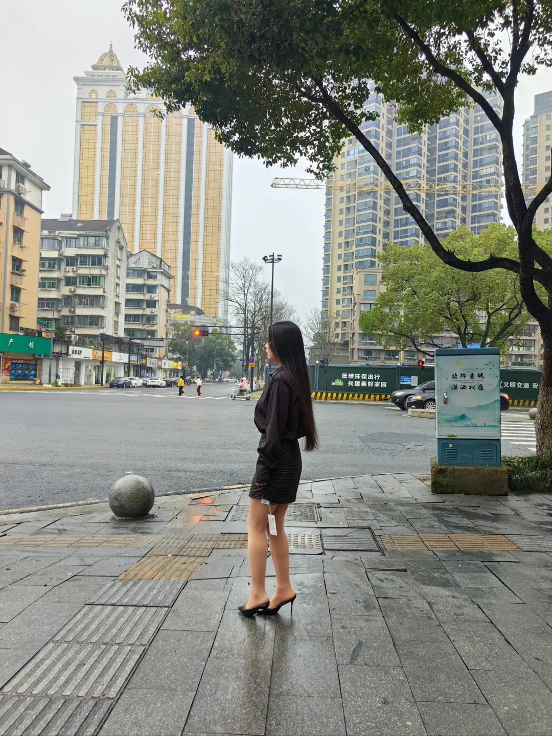 轻熟风轻商务连衣裙一步裙包臀
