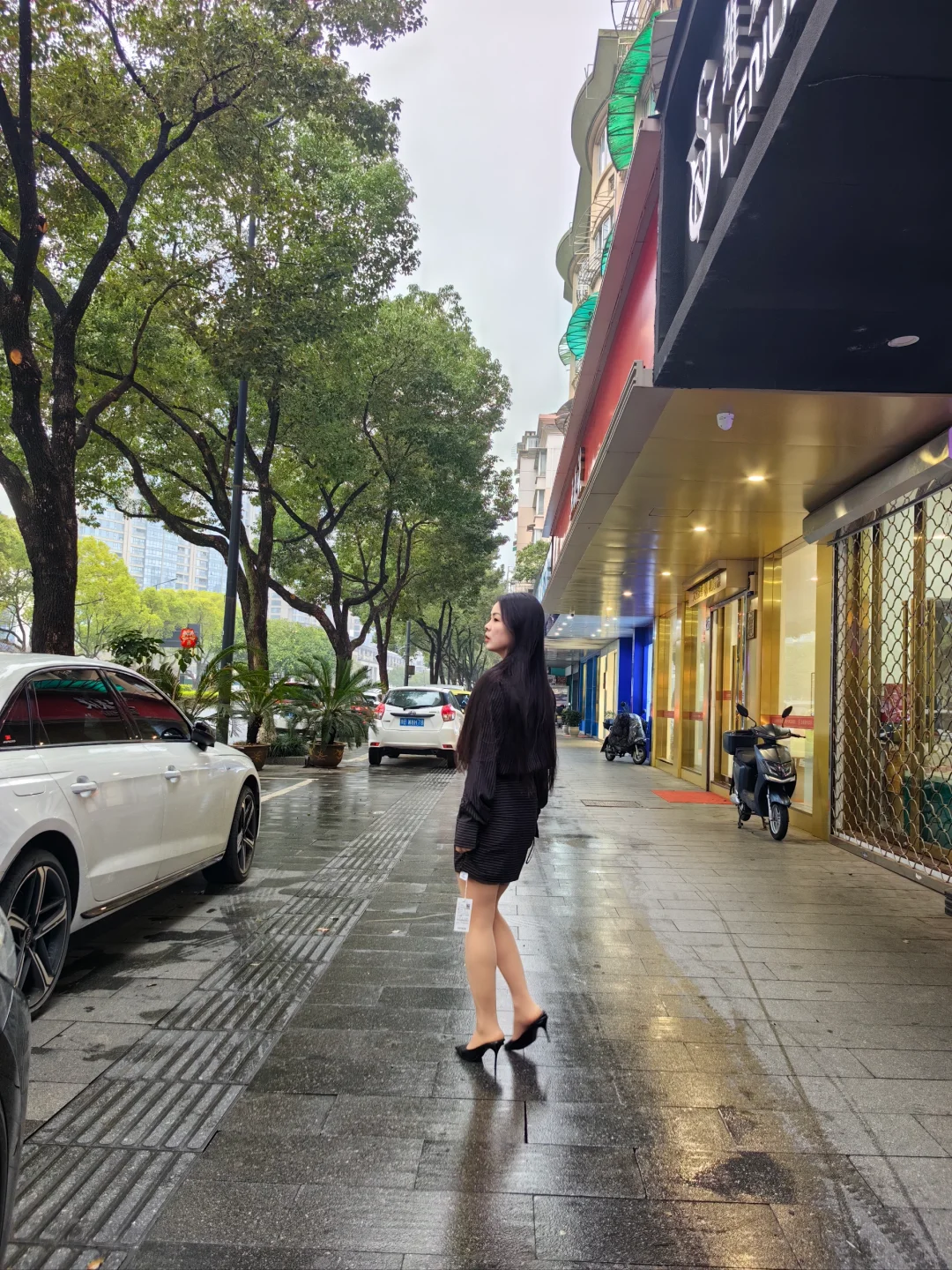 轻熟风轻商务连衣裙一步裙包臀