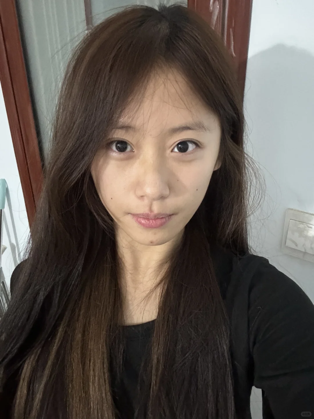 素颜长这样算小美嘛。。（实况