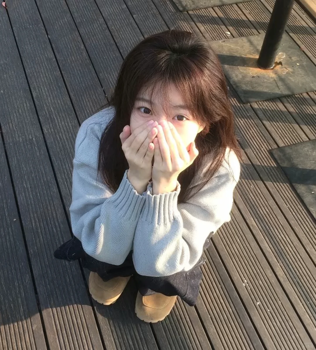 光感女生头像推荐