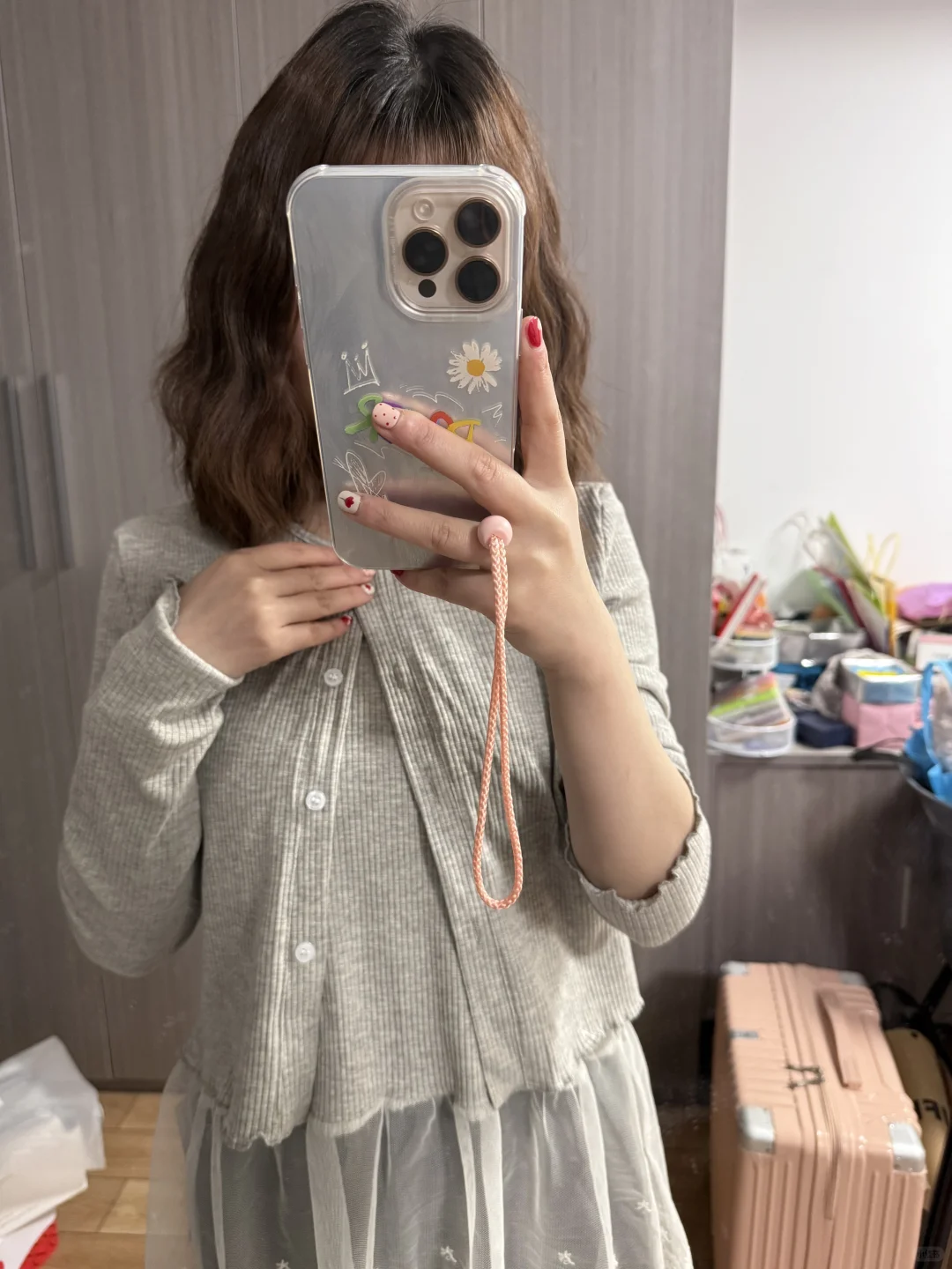 穿搭～今年很火的蕾丝下摆两件套，不会搭配