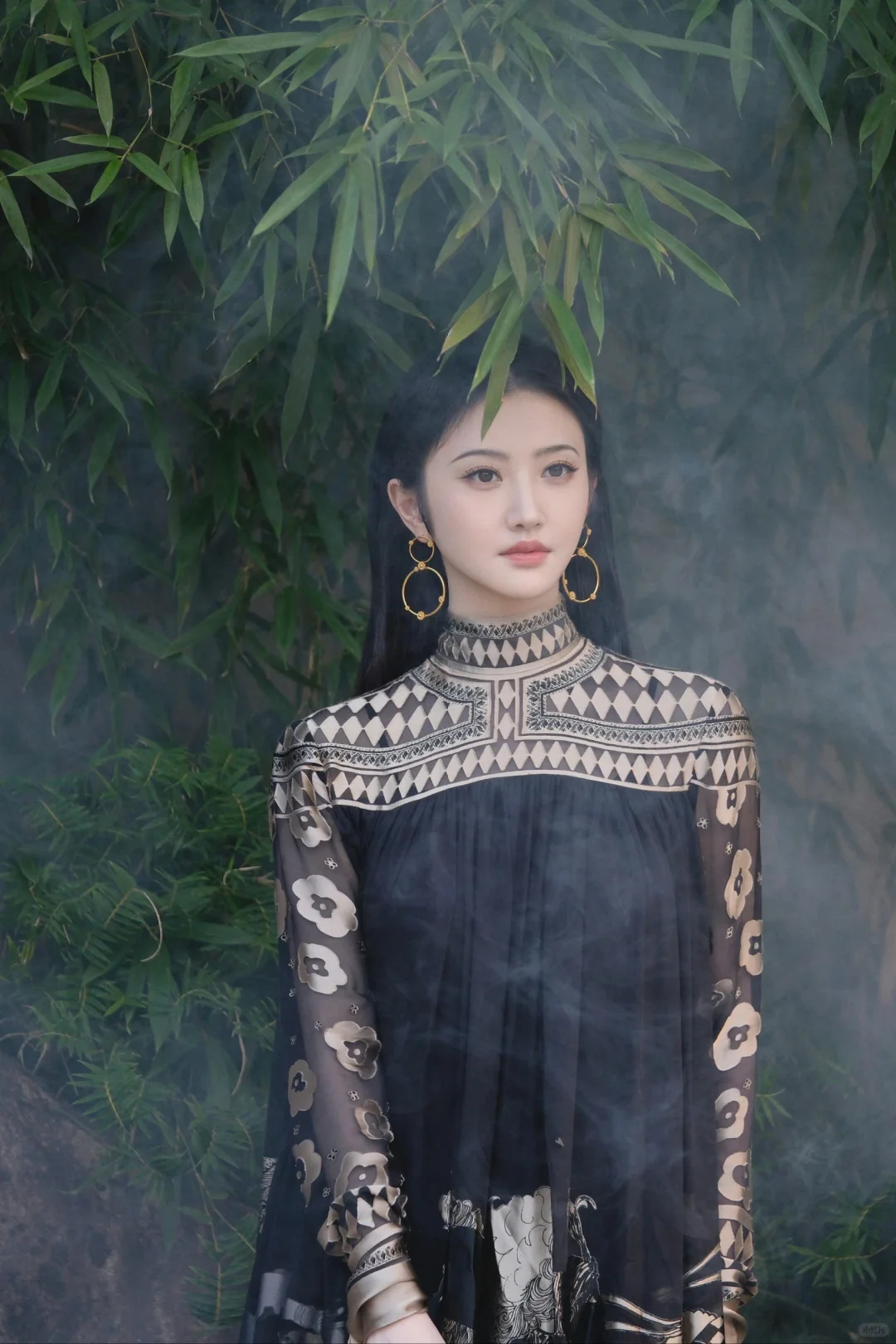 景甜活脱一朵人间富贵花，公主切造型好美