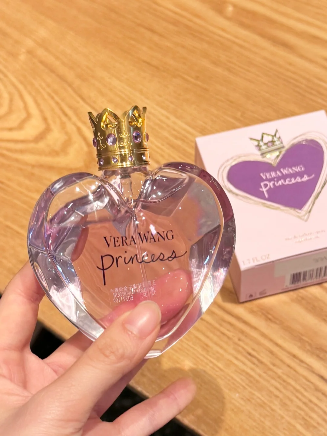 怪不得美嘉这么迷Vera Wang。。。