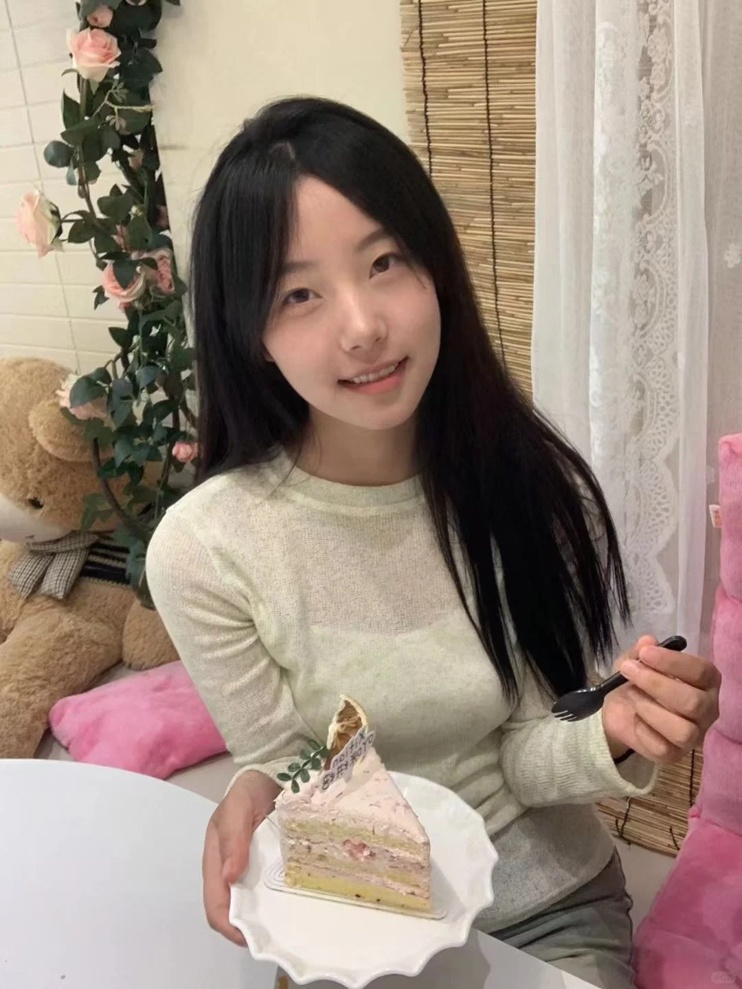 自恋女大竟然想做寄拍
