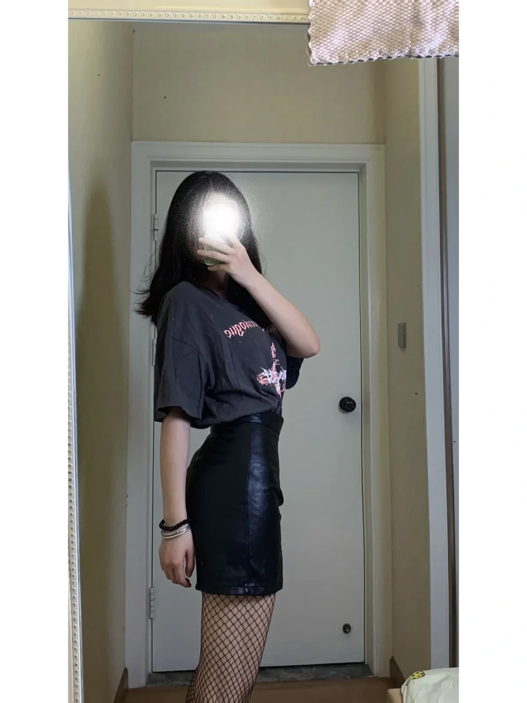 皮裙+渔网真的绝了