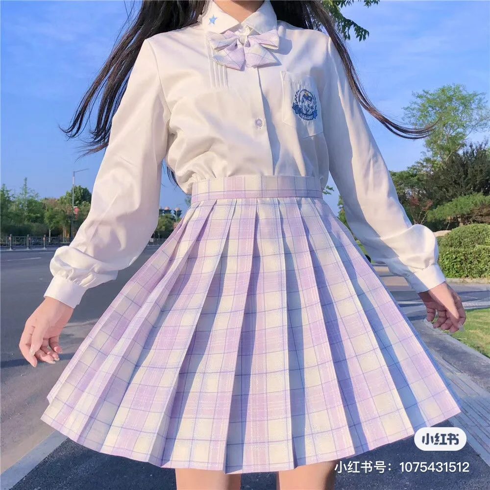 假如校服是JK，你会选哪件？